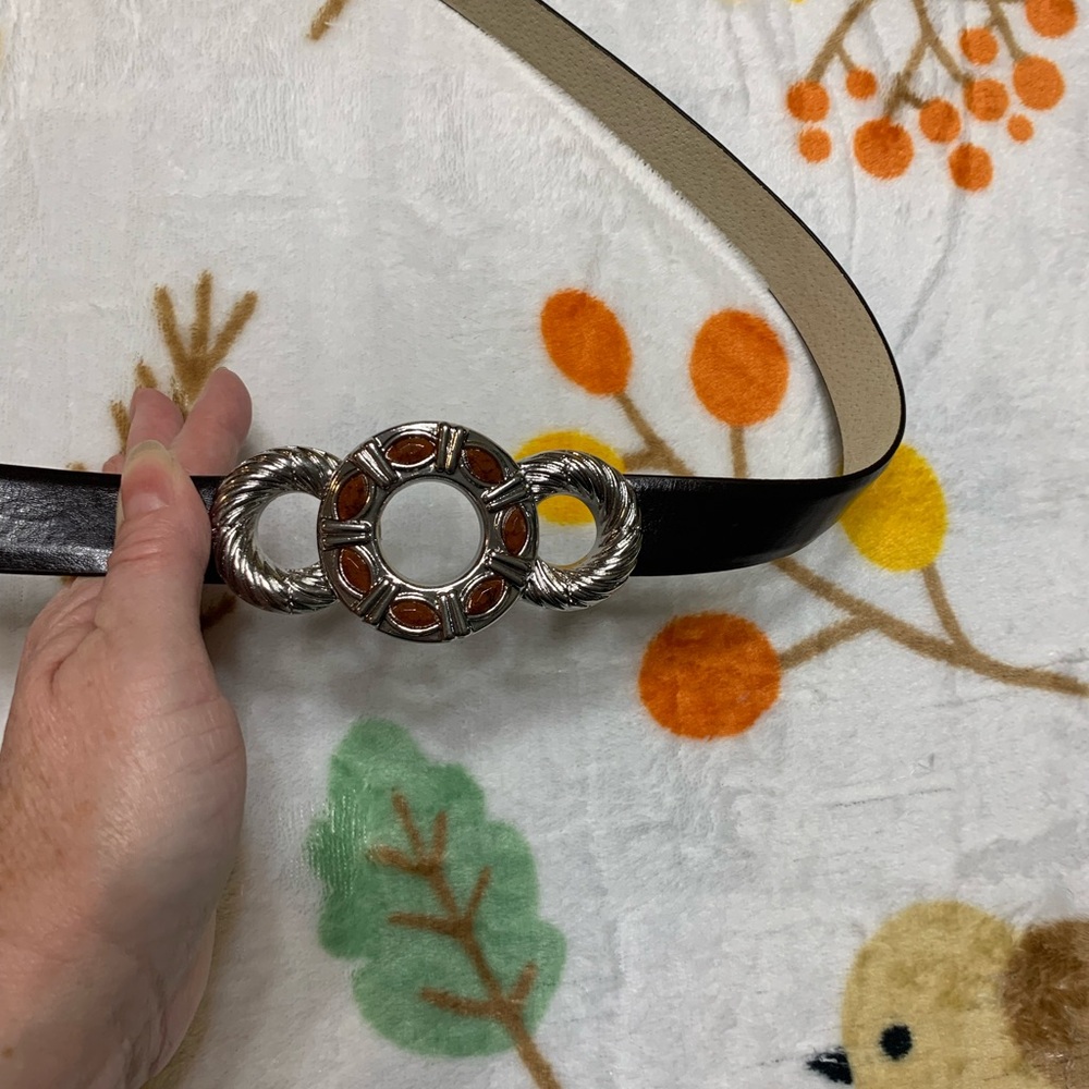 Women’s Chico’s Leather Adjustable Brown Belt size medium/large